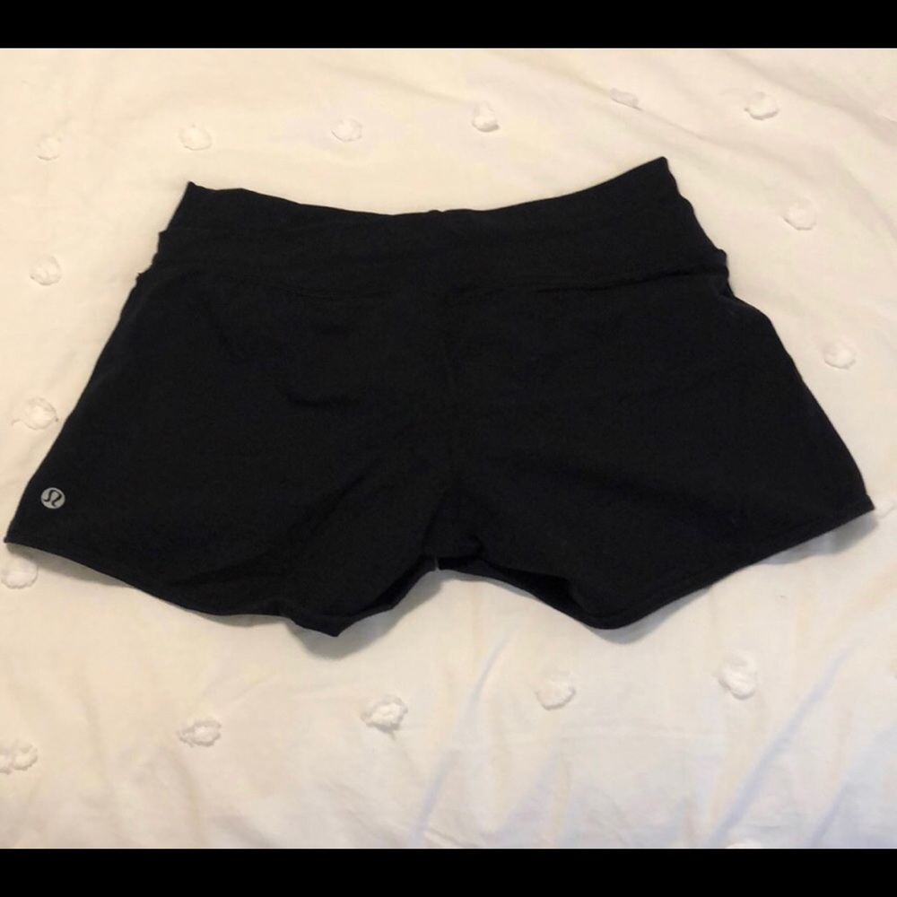 LuLulemon running shorts Size 10